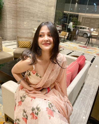 model Call Girls in Gangtok